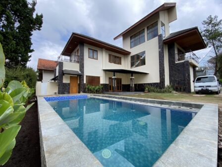 Villa 5 Kamar di Lembang Bandung