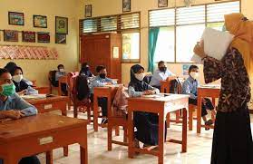 Puisi Bahasa Jawa Tentang Sekolah